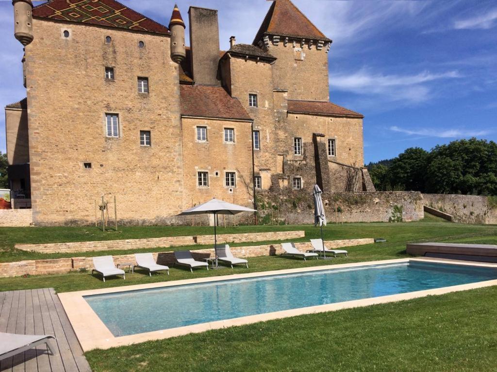Chateau De Pierreclos 외부 사진